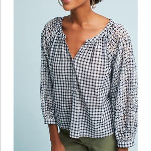 💙Akemi + Kin eyelet top